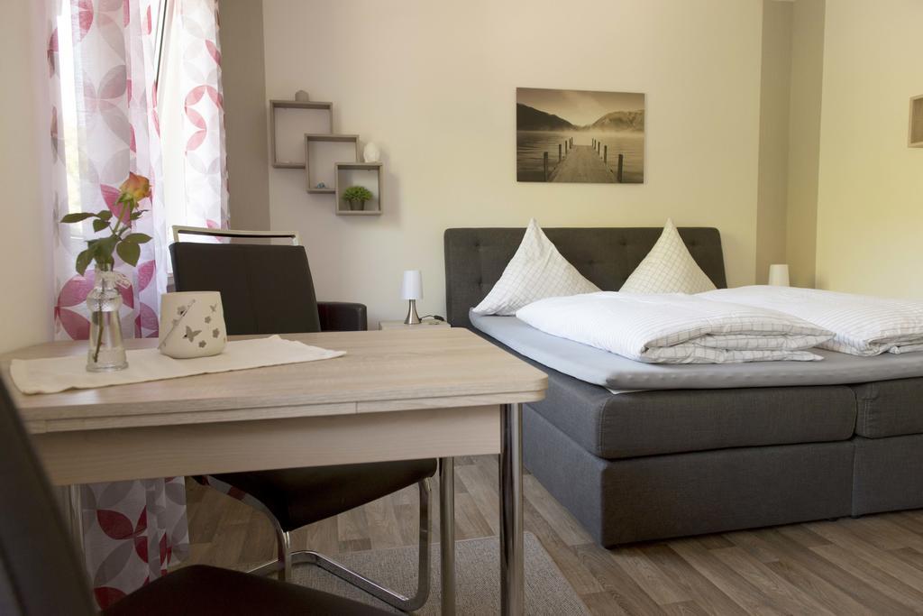 Pension Dapper Cochem Exterior foto