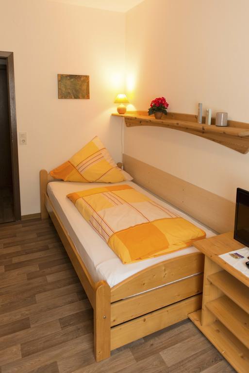 Pension Dapper Cochem Exterior foto
